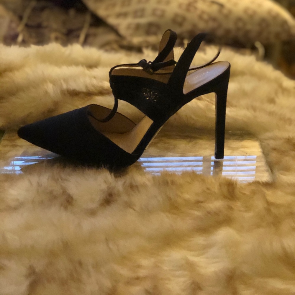 Nine West Navy Blue/Black heels